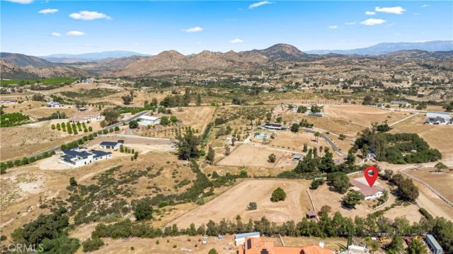 38680 Avenida De La Bandolero, Temecula, CA 92592