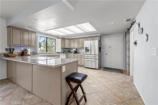 38680 Avenida De La Bandolero, Temecula, CA 92592