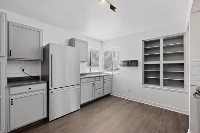 160 Timor Road SE, Rio Rancho, NM 87124