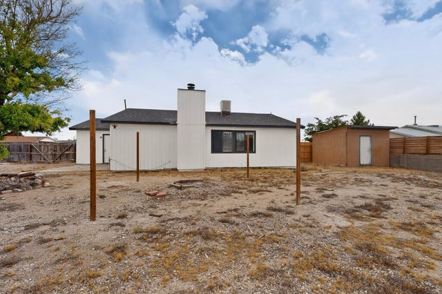 160 Timor Road SE, Rio Rancho, NM 87124