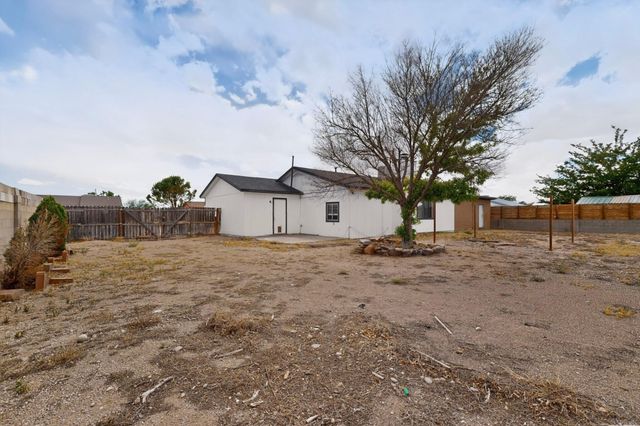 160 Timor Road SE, Rio Rancho, NM 87124
