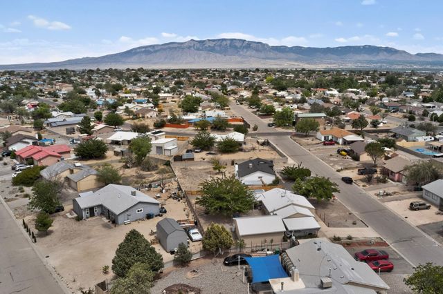 160 Timor Road SE, Rio Rancho, NM 87124