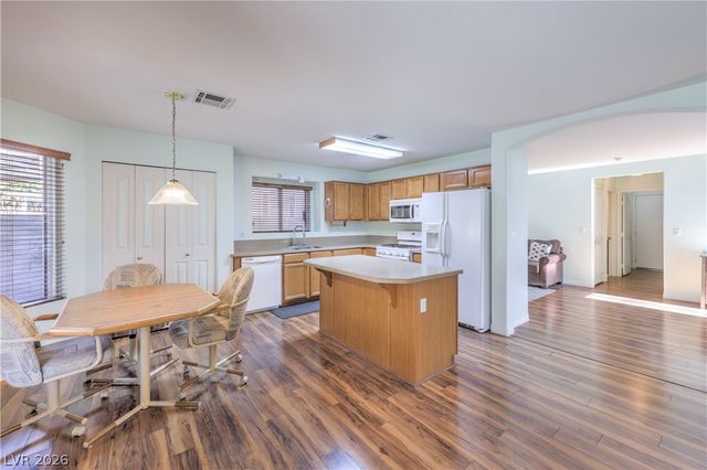 2137 Crestline Falls Place, Las Vegas, NV 89134