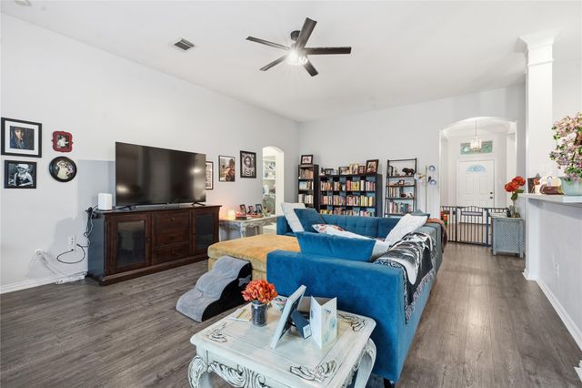 5755 Lightstone, League City, TX 77573