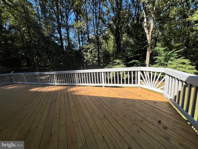 247 SPRINGVALE RD, Great Falls, VA 22066