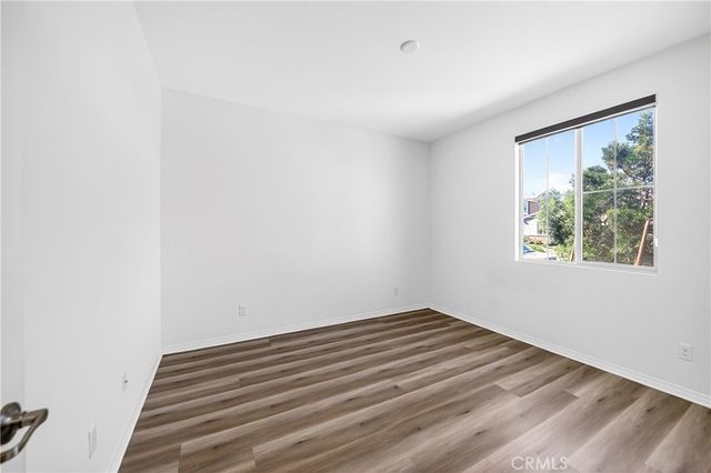 30874 Windy Ridge Way, Menifee, CA 92584