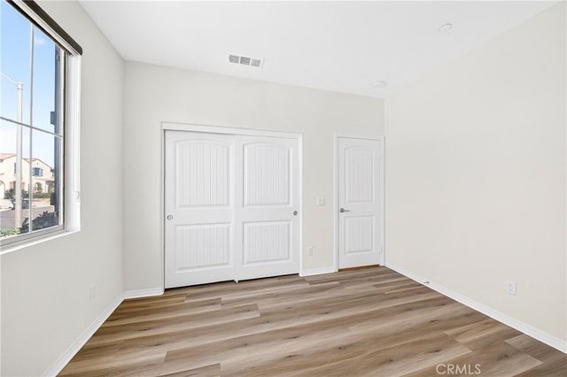 30874 Windy Ridge Way, Menifee, CA 92584