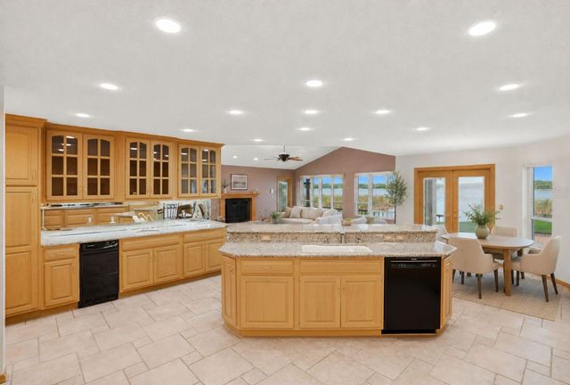 3493 SHORELINE CIRCLE, Palm Harbor, FL 34684