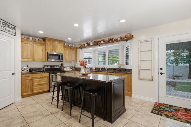 1261 W 1950 S, Syracuse, UT 84075