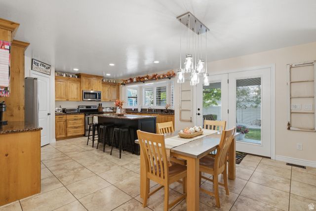 1261 W 1950 S, Syracuse, UT 84075