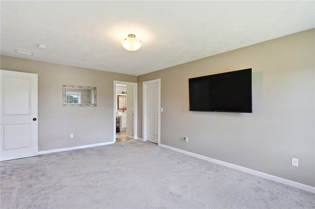 277 Yew Street, Douglas, MA 01516