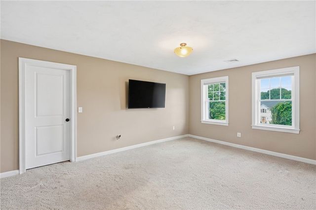 277 Yew Street, Douglas, MA 01516