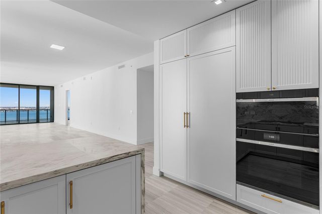 3015 S YSABELLA AVENUE 2301, Tampa, FL 33629