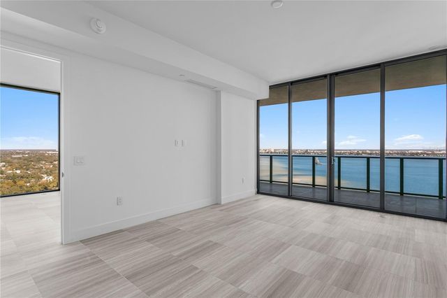 3015 S YSABELLA AVENUE 2301, Tampa, FL 33629