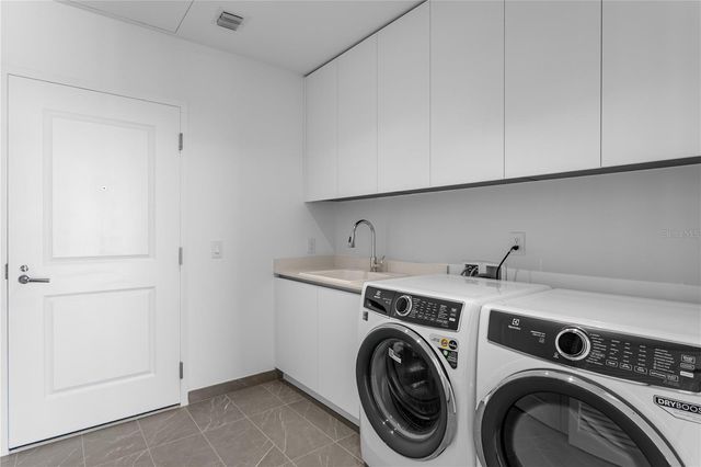 3015 S YSABELLA AVENUE 2301, Tampa, FL 33629