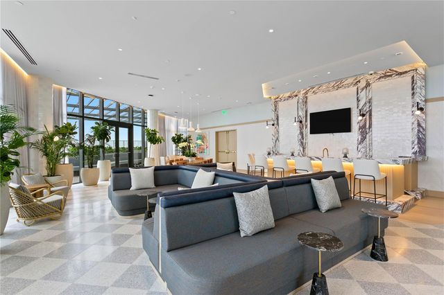 3015 S YSABELLA AVENUE 2301, Tampa, FL 33629