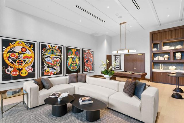 3015 S YSABELLA AVENUE 2301, Tampa, FL 33629