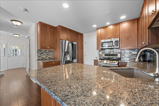 Address unavailable.