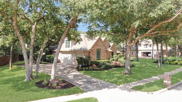 802 Brazos Drive, Southlake, TX 76092