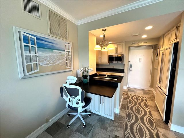 880 MANDALAY AVENUE N610, Clearwater Beach, FL 33767