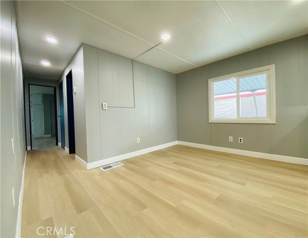 601 N Kirby Street 102, Hemet, CA 92545