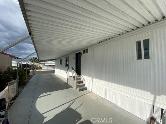 601 N Kirby Street 102, Hemet, CA 92545