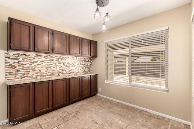 6533 E BEVERLY Lane, Scottsdale, AZ 85254