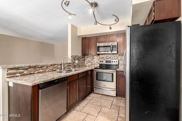 6533 E BEVERLY Lane, Scottsdale, AZ 85254
