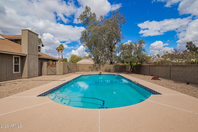 6533 E BEVERLY Lane, Scottsdale, AZ 85254
