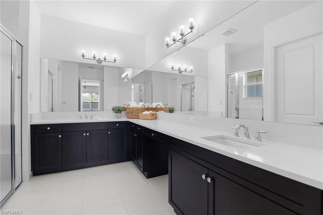 12445 Dahlia CT, Naples, FL 34120