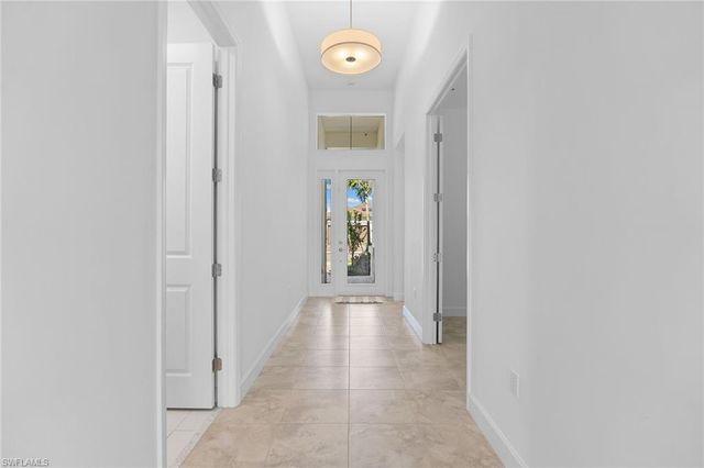 12445 Dahlia CT, Naples, FL 34120