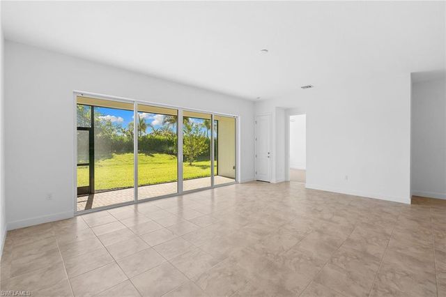 12445 Dahlia CT, Naples, FL 34120
