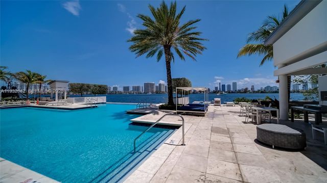 17111 Biscayne Blvd 410, North Miami Beach, FL 33160