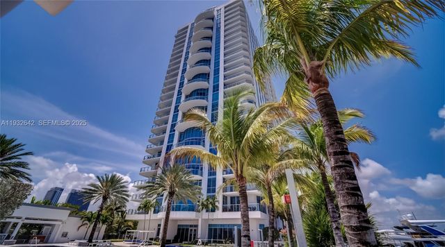 17111 Biscayne Blvd 410, North Miami Beach, FL 33160