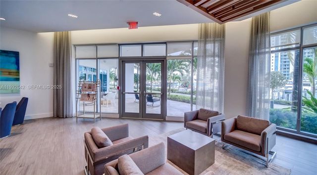 17111 Biscayne Blvd 410, North Miami Beach, FL 33160