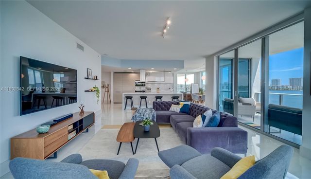 17111 Biscayne Blvd 410, North Miami Beach, FL 33160