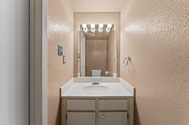 13014 Greenway Chase Court 3014, Houston, TX 77072