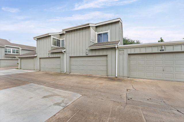 13014 Greenway Chase Court 3014, Houston, TX 77072