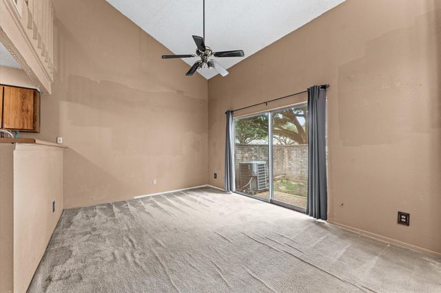 13014 Greenway Chase Court 3014, Houston, TX 77072