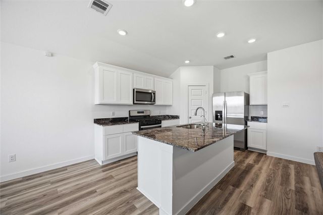 9522 Wall Street, Texas City, TX 77591