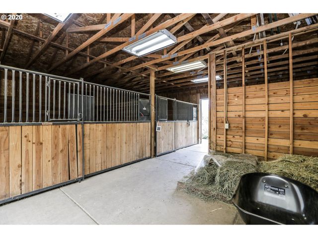 32442 WILSON CREEK Rd, Cottage Grove, OR 97424