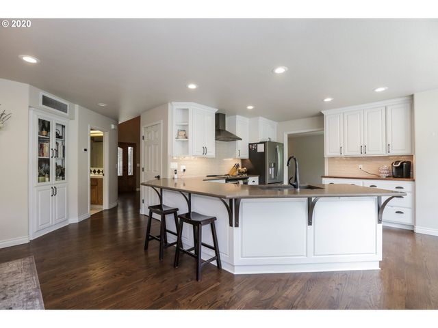 32442 WILSON CREEK Rd, Cottage Grove, OR 97424