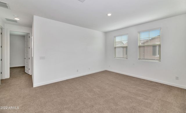 9918 E Texas Avenue, Mesa, AZ 85212