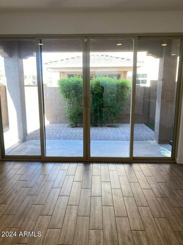 9918 E Texas Avenue, Mesa, AZ 85212