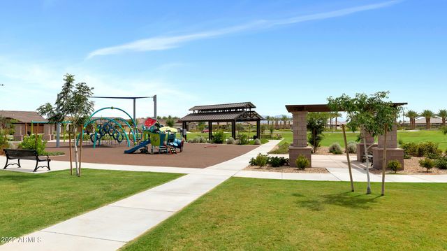 9918 E Texas Avenue, Mesa, AZ 85212