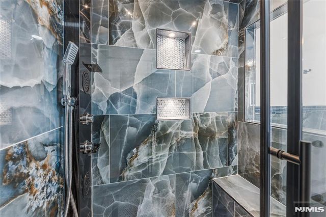 28 Charles Street, Clifton, NJ 07013