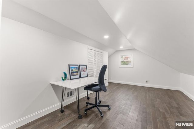 28 Charles Street, Clifton, NJ 07013