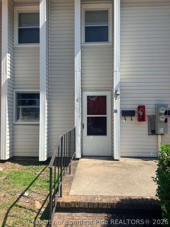 2696 Brigadoon Lane C, Fayetteville, NC 28305