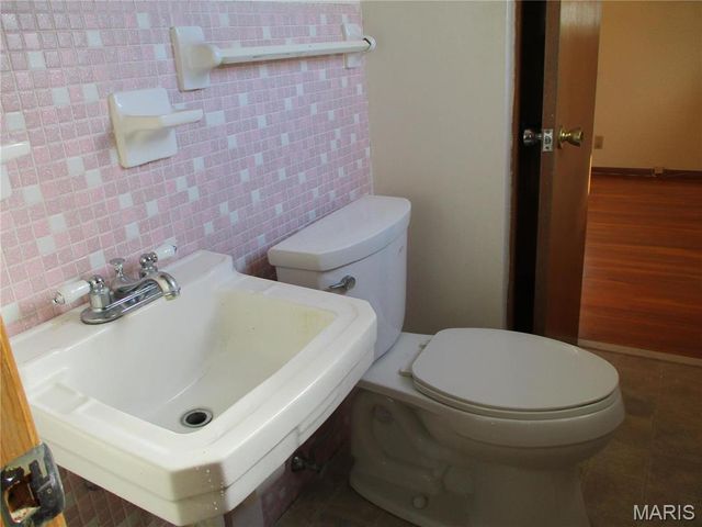 245 Lindy Boulevard, St Louis, MO 63021