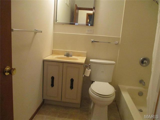 245 Lindy Boulevard, St Louis, MO 63021